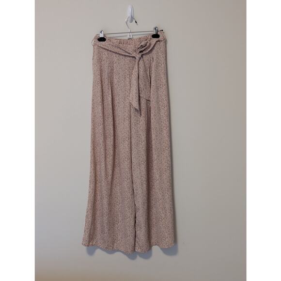 Floral Wide Leg Pants - Picture 2 of 8